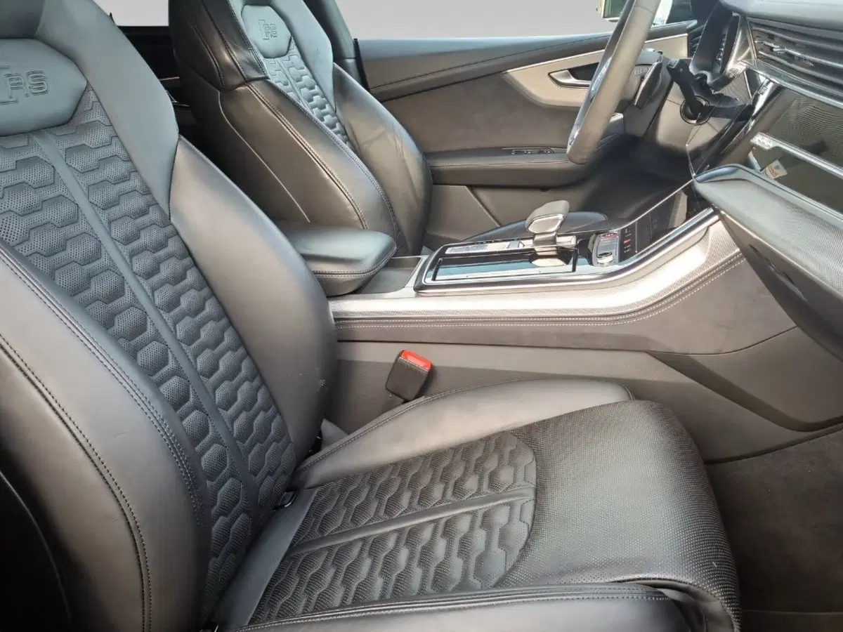 Audi RS Q8 usata a Grosseto (8)