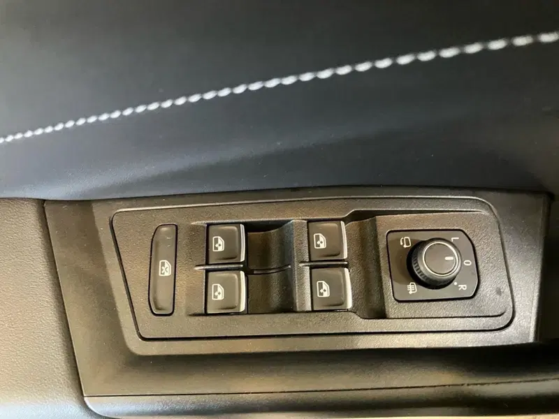 Volkswagen T-Roc usata a Bologna (19)