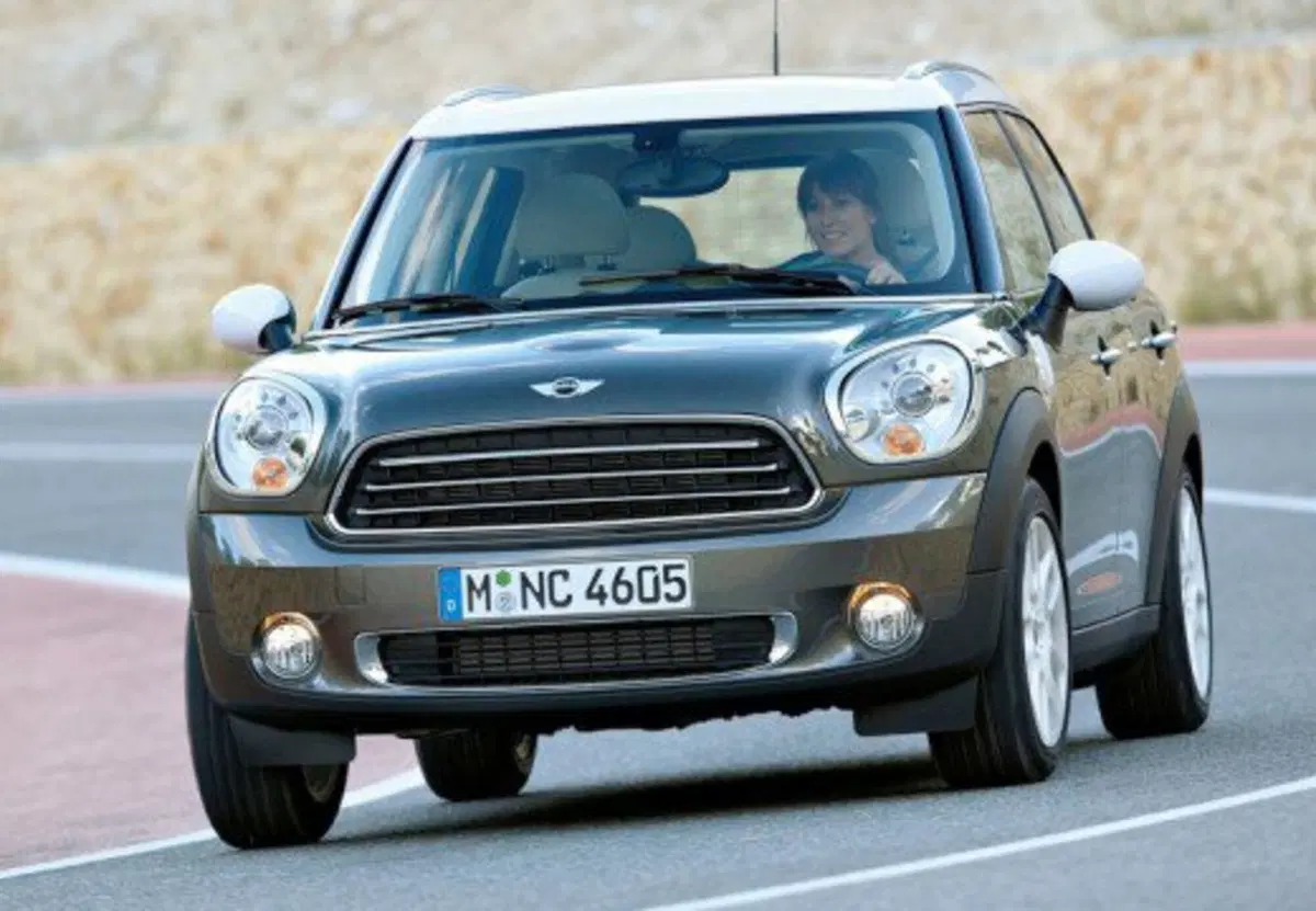 MINI Mini Countryman usata a Parma (2)