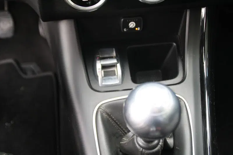 Alfa Romeo Giulietta usata a Pordenone (12)