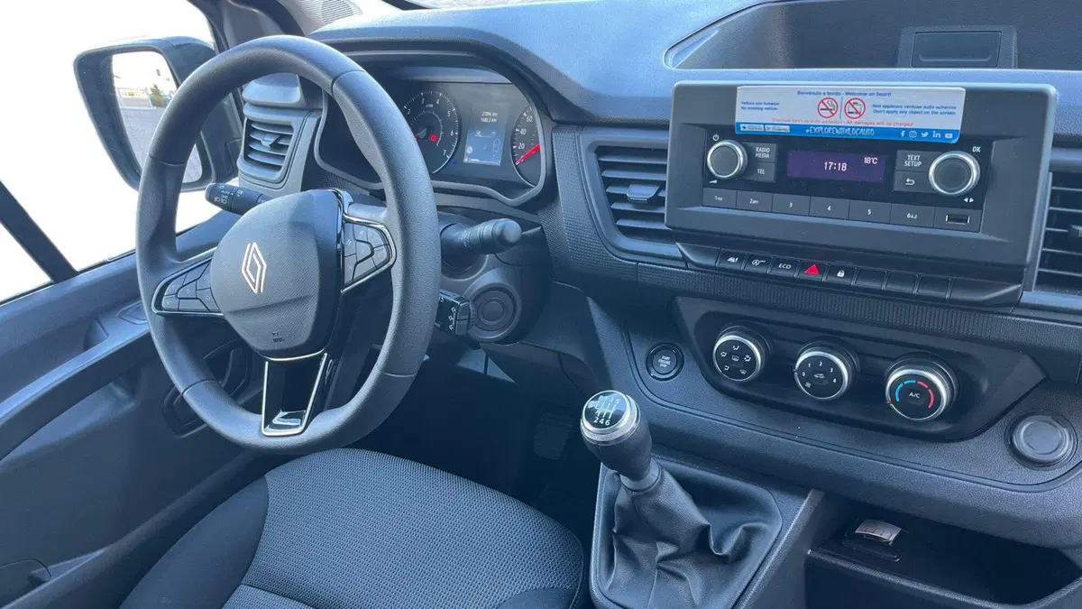 Renault Trafic usata a Catania (12)