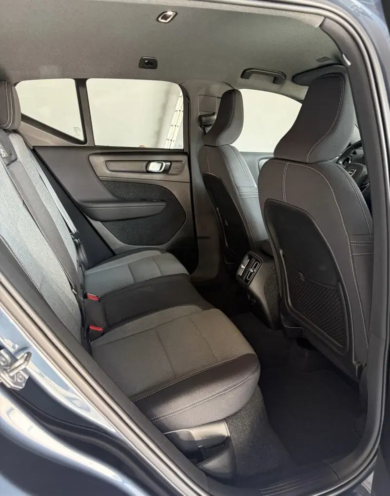 Volvo XC40 usata a Parma (6)