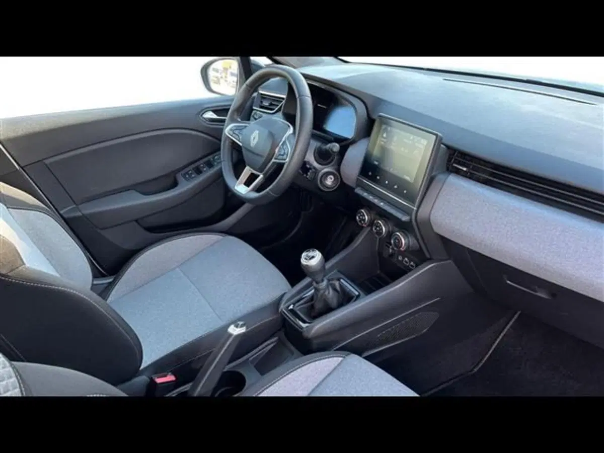 Renault Clio usata a Firenze (11)