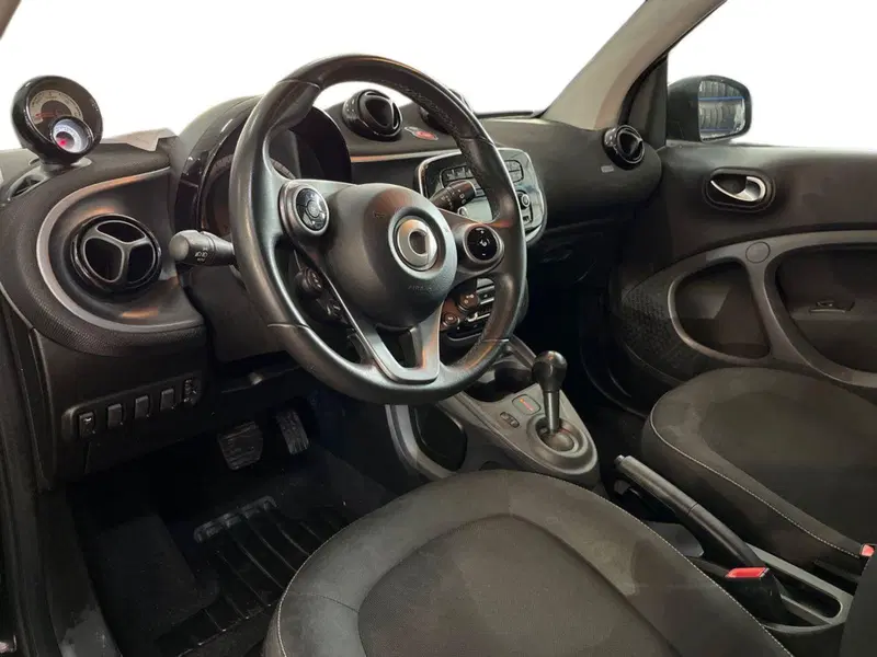 smart Fortwo usata a Matera (10)