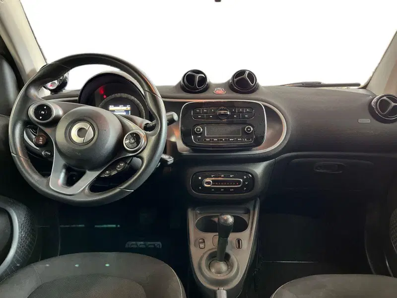 smart Fortwo usata a Matera (8)