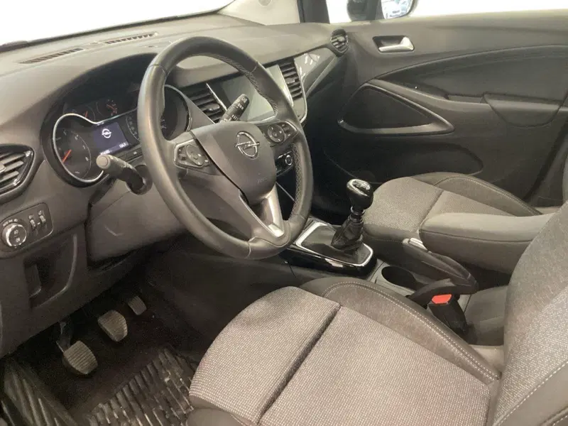 Opel Crossland usata a Foggia (10)