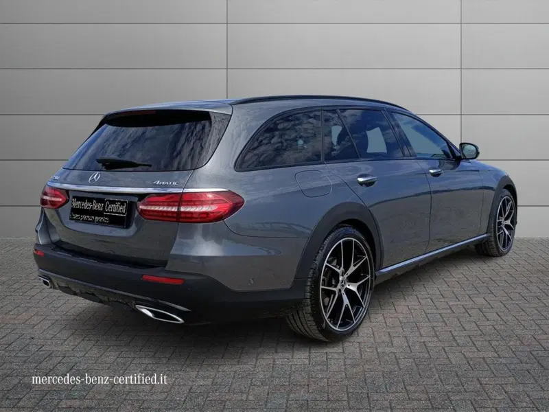 Mercedes-Benz Classe C Station Wagon usata a Bari (2)