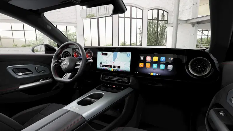 Mercedes-Benz CLA nuova a Milano (5)