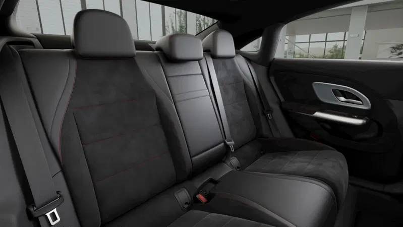 Mercedes-Benz CLA nuova a Milano (6)