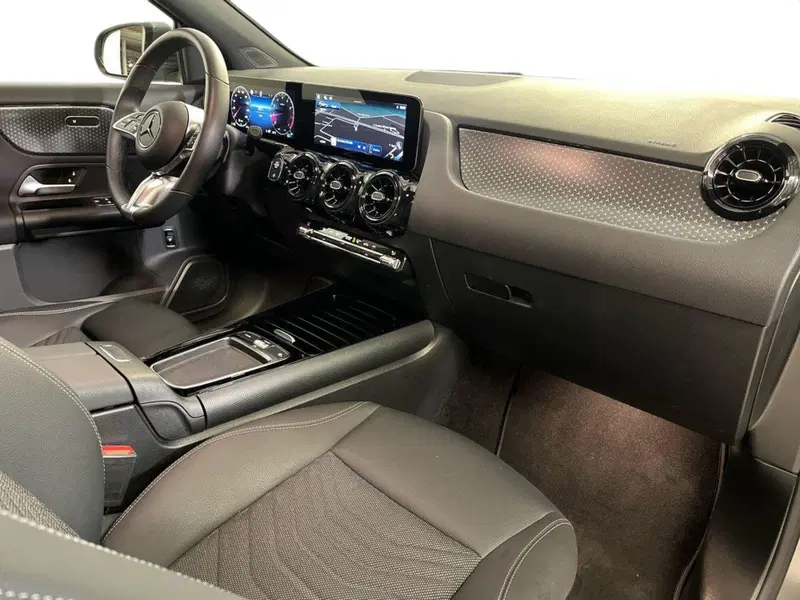 Mercedes-Benz GLA SUV usata a Monza e Brianza (15)