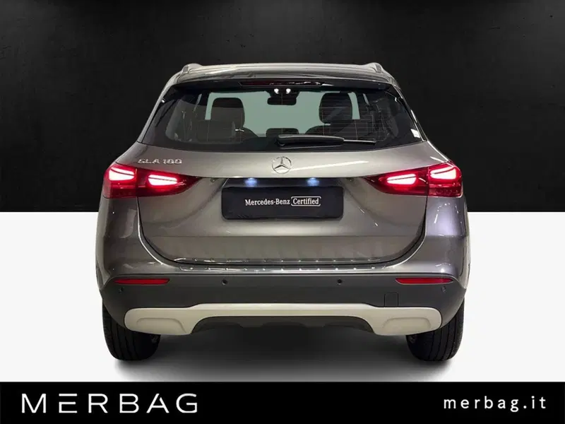 Mercedes-Benz GLA SUV usata a Monza e Brianza (4)