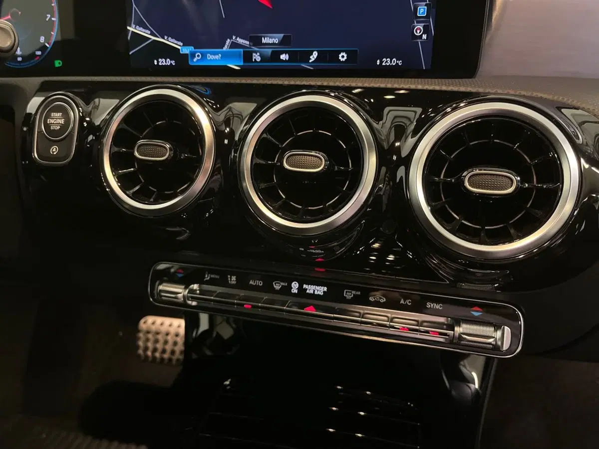 Mercedes-Benz Classe A usata a Monza e Brianza (14)