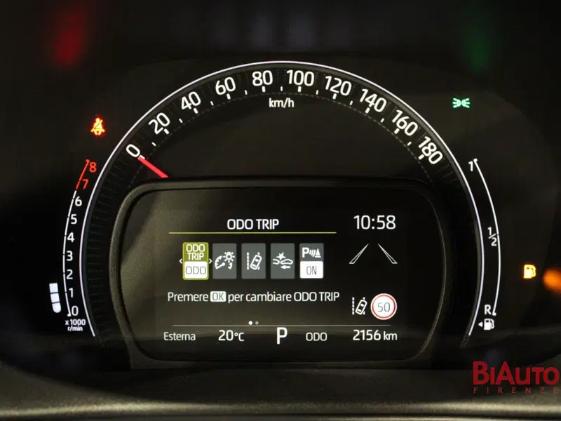 Toyota Aygo X usata a Firenze (11)