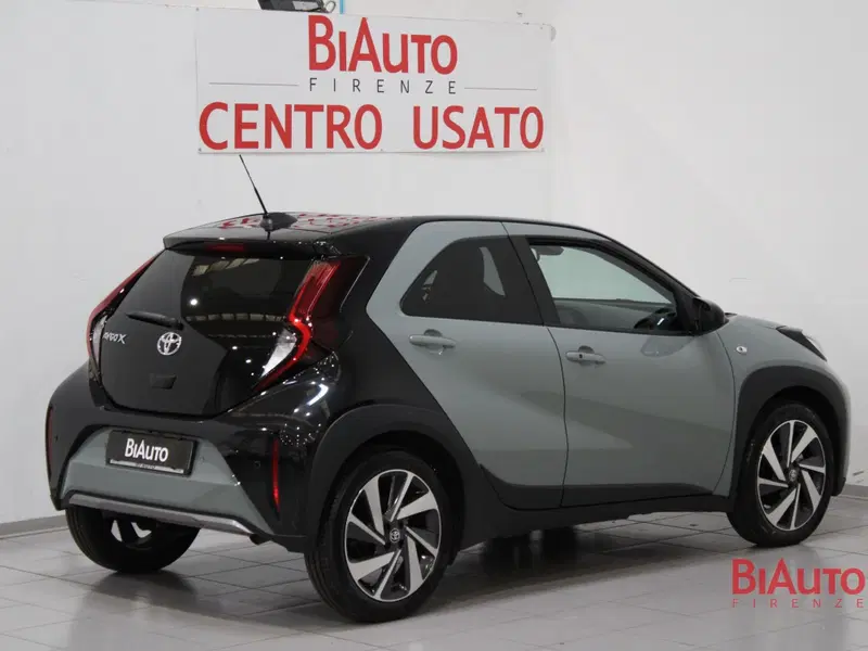 Toyota Aygo X usata a Firenze (2)