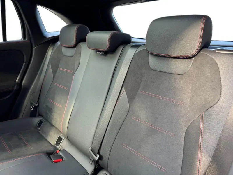 Mercedes-Benz GLA SUV usata a Pescara (13)
