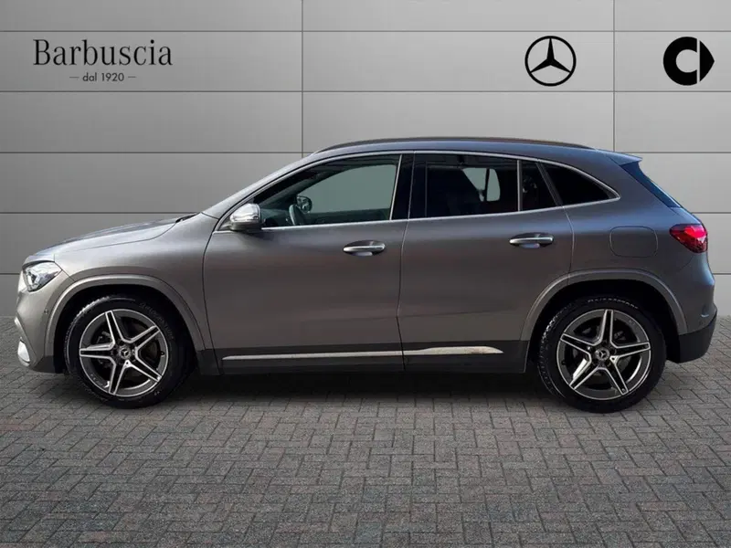 Mercedes-Benz GLA SUV usata a Pescara (5)