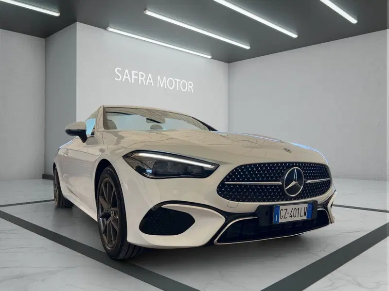 Mercedes-Benz CLE Cabrio usata a Cosenza (8)