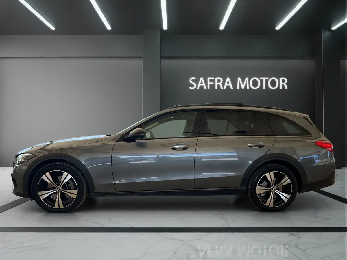 Mercedes-Benz Classe C Station Wagon usata a Cosenza (3)