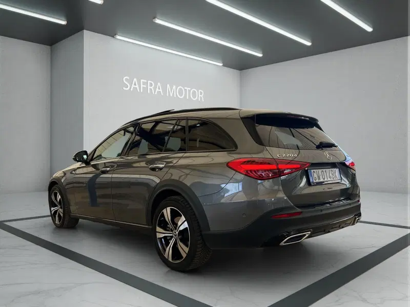 Mercedes-Benz Classe C Station Wagon usata a Cosenza (4)