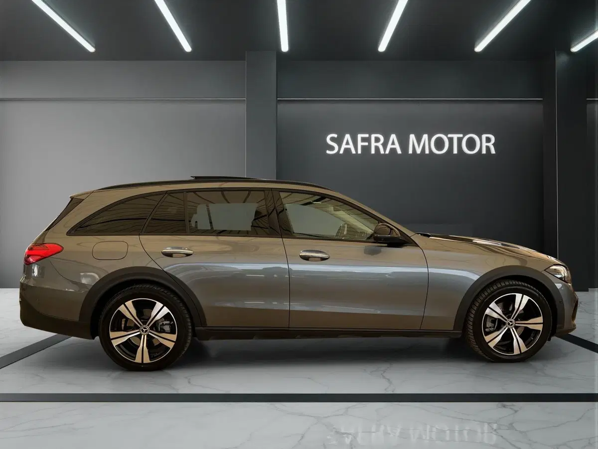 Mercedes-Benz Classe C Station Wagon usata a Cosenza (7)