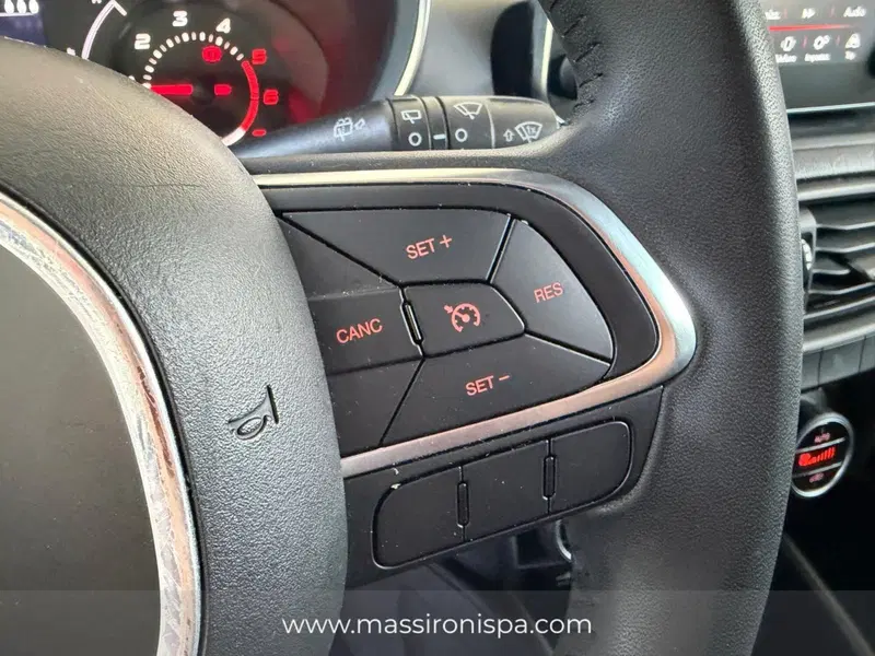 Fiat Tipo Station Wagon usata a Milano (11)