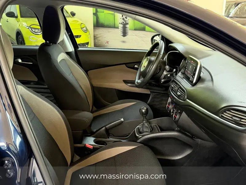 Fiat Tipo Station Wagon usata a Milano (6)