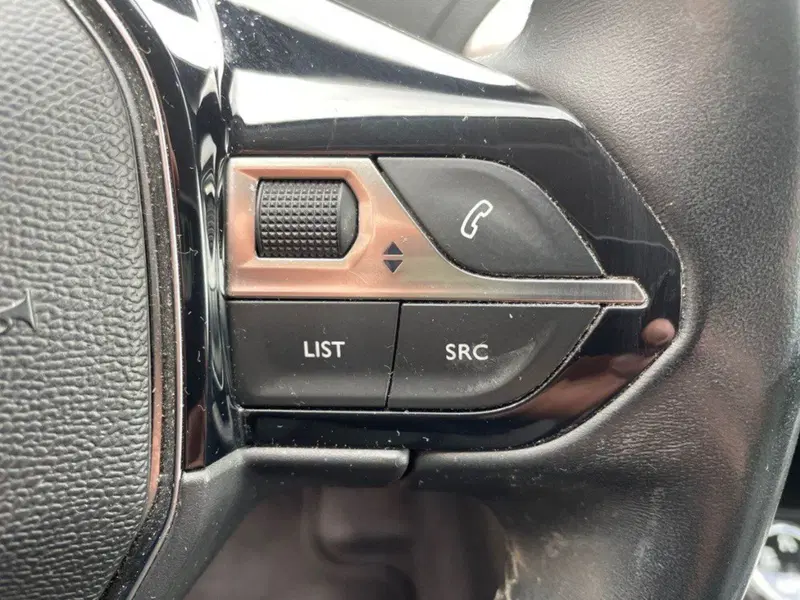 Peugeot 3008 usata a Macerata (19)