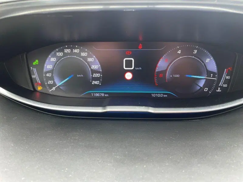 Peugeot 3008 usata a Macerata (9)