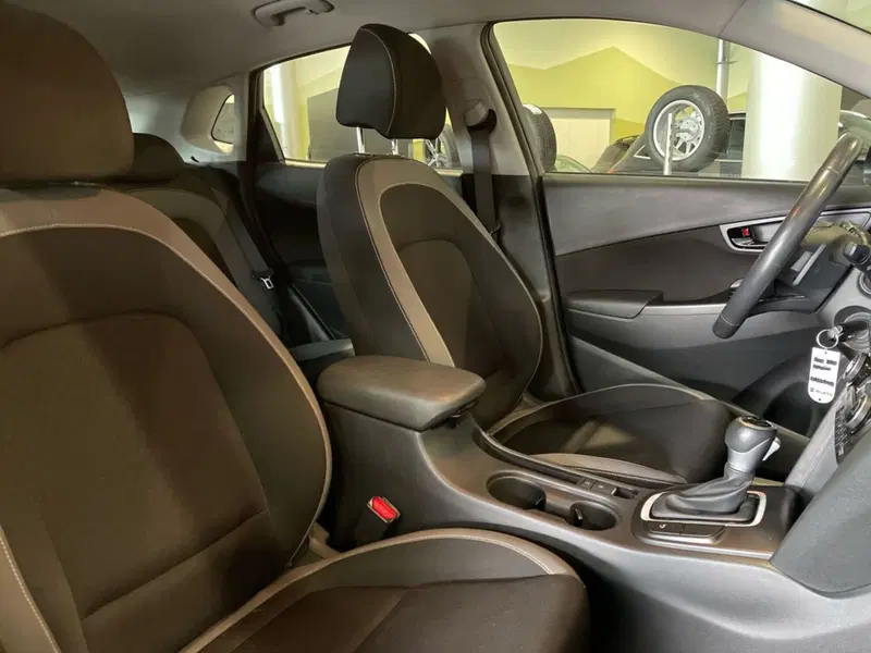 Hyundai Kona usata a Ancona (14)