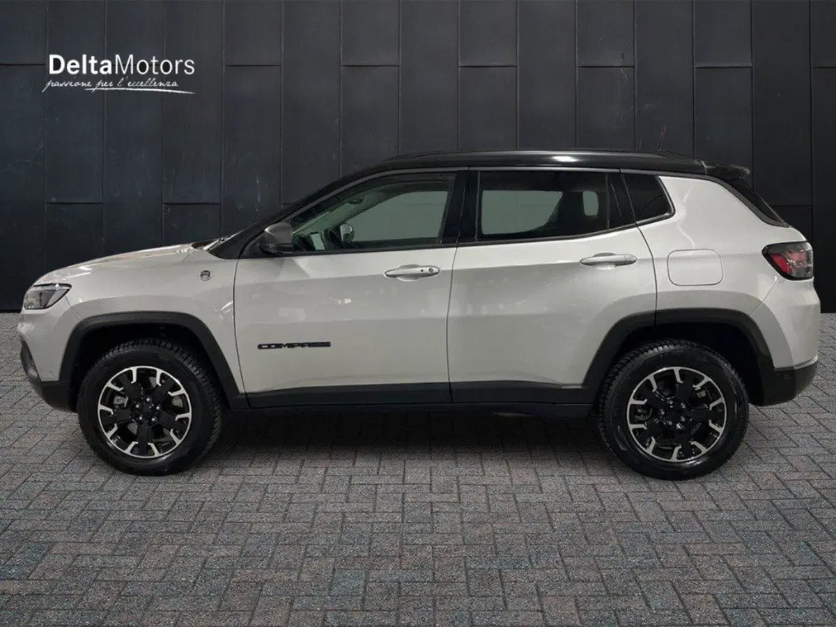 Jeep Compass usata a Ancona (2)