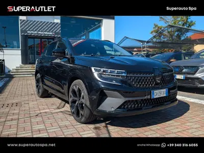 Renault Austral 1.2 full hybrid Techno Esprit Alpine 200cv auto del 2024 usata a Vigevano