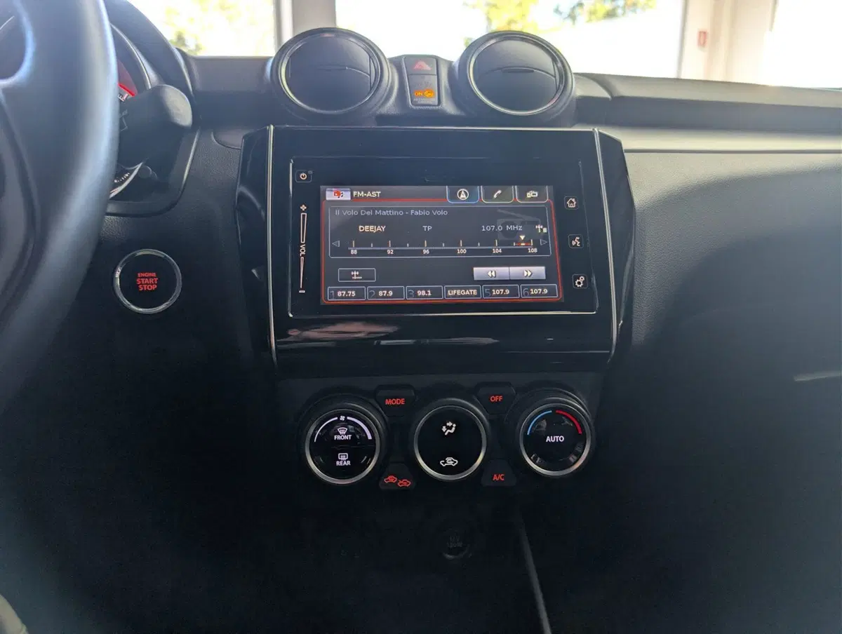 Suzuki Swift usata a Pavia (8)