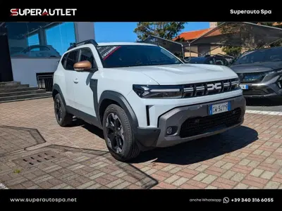 Dacia Duster 1.2 mild hybrid Extreme 4x4 130cv del 2025 usata a Vigevano