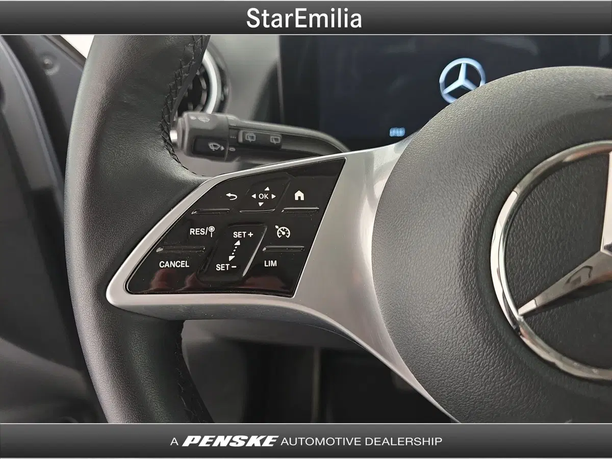 Mercedes-Benz GLB usata a Bologna (20)