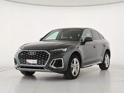 Audi Q5 Sportback Sportback 40 2.0 tdi mhev 12V quattro s-tronic del 2021 usata a Alessandria
