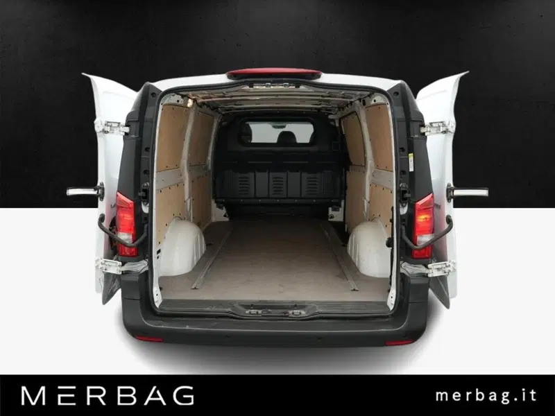 Mercedes-Benz Vito usata a Milano (3)