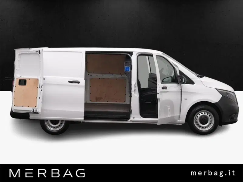 Mercedes-Benz Vito usata a Milano (4)