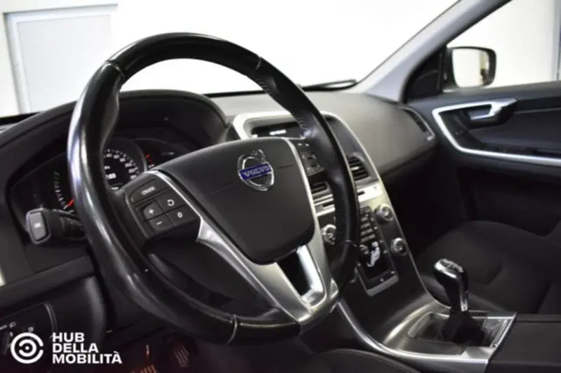 Volvo XC60 usata a Perugia (20)