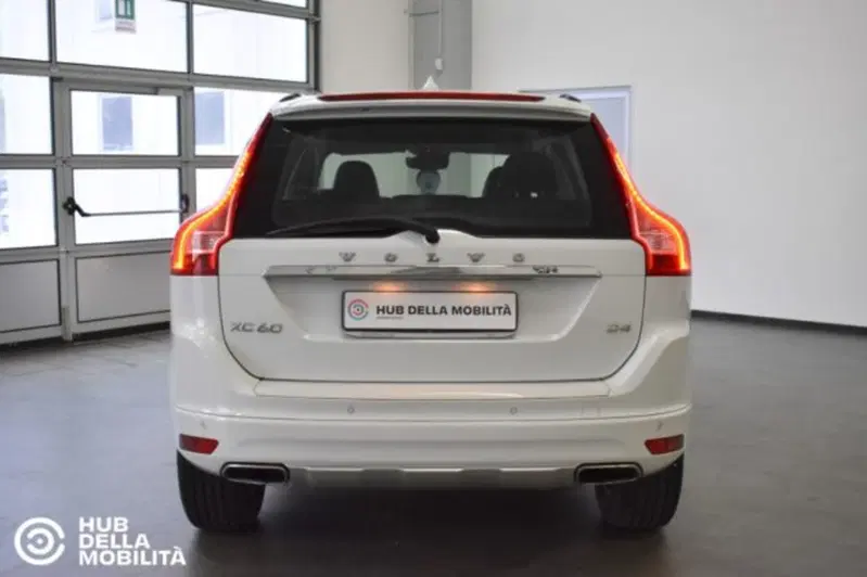 Volvo XC60 usata a Perugia (5)