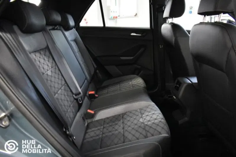 Volkswagen T-Roc usata a Perugia (18)
