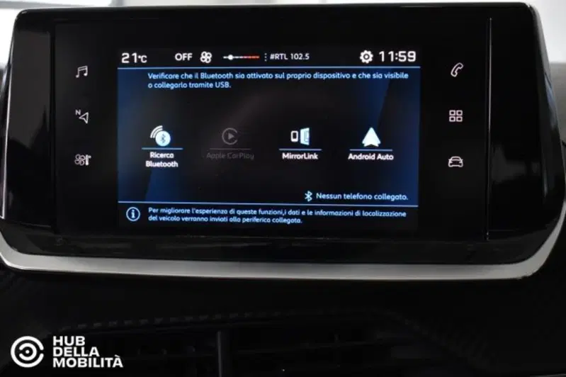 Peugeot 208 usata a Perugia (10)