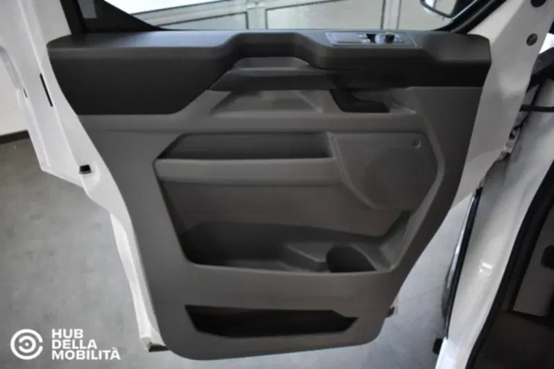 Ford Transit Custom Furgone usata a Perugia (11)