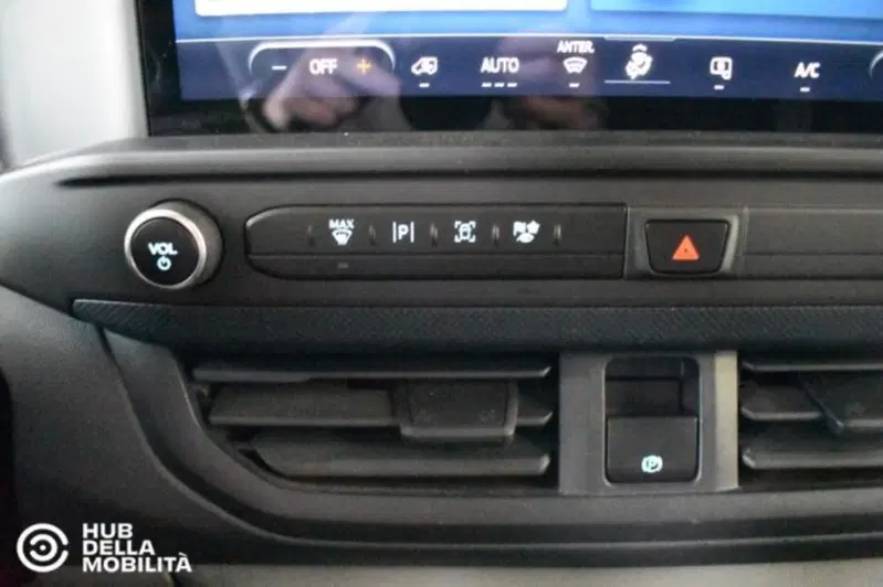 Ford Transit Custom Furgone usata a Perugia (16)