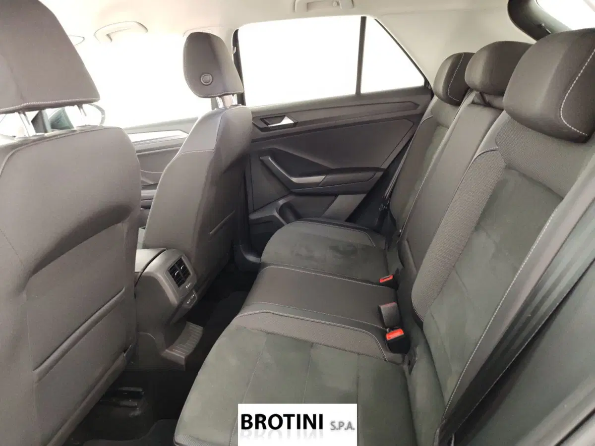 Volkswagen T-Roc usata a Massa-Carrara (10)