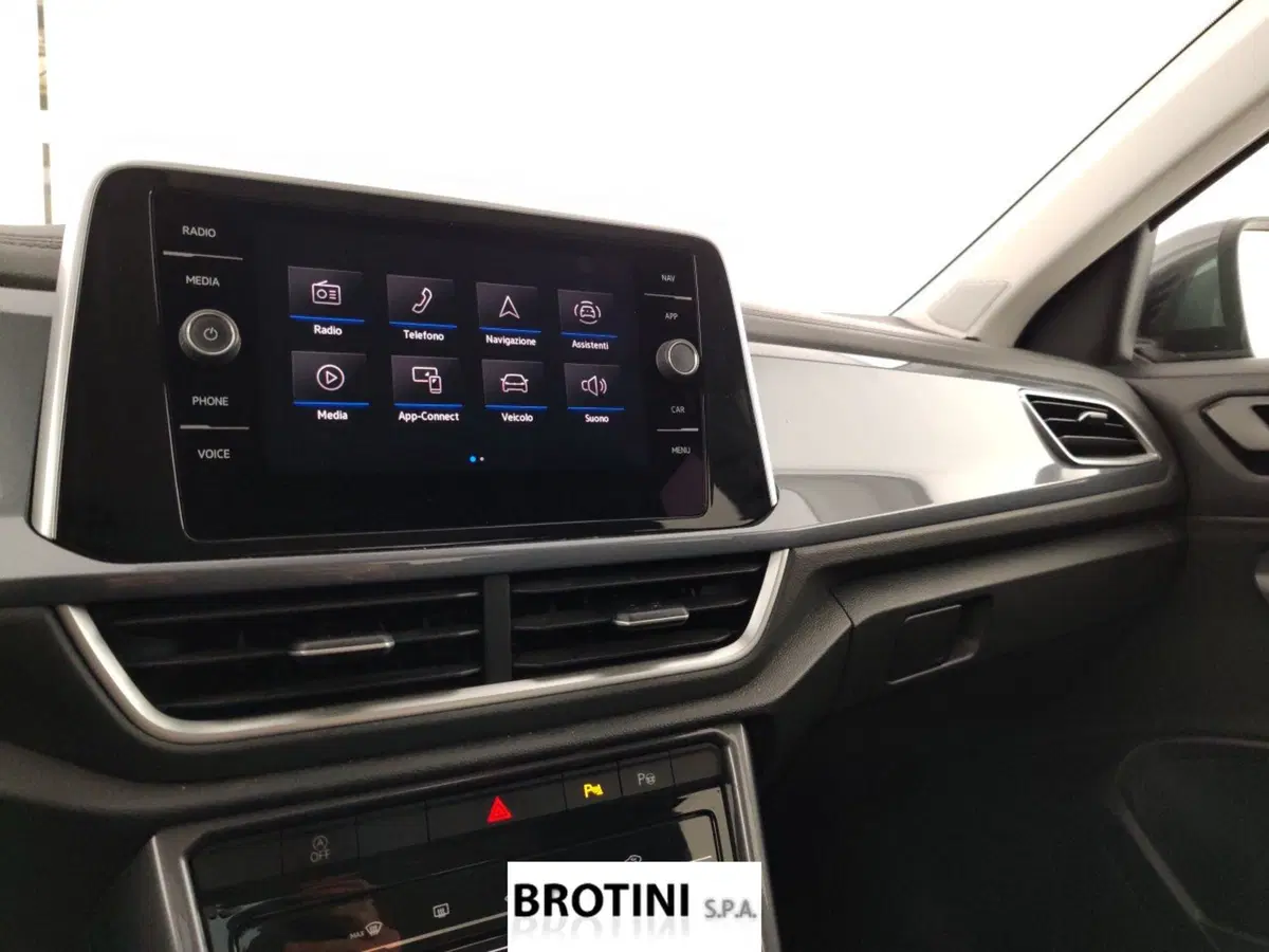 Volkswagen T-Roc usata a Massa-Carrara (12)