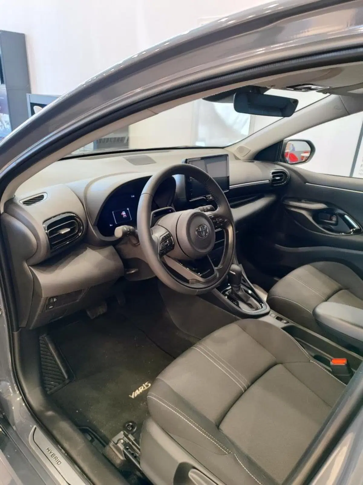 Toyota Yaris nuova a Perugia (10)