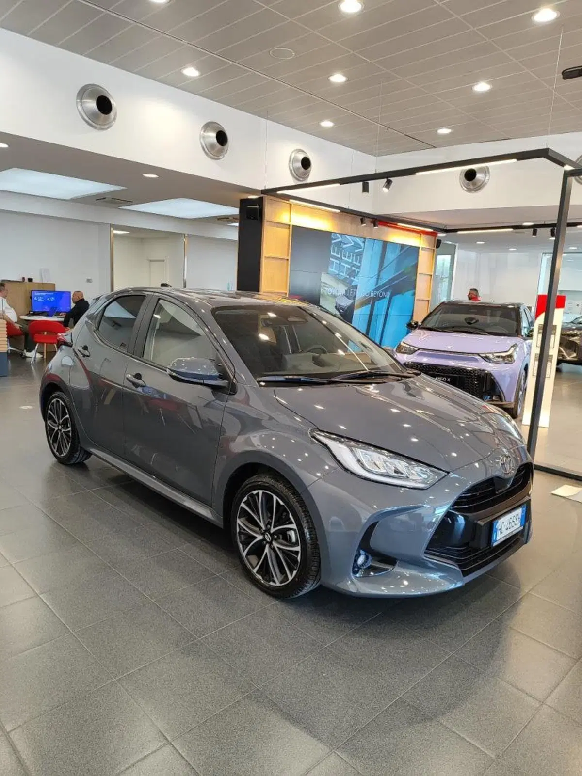Toyota Yaris nuova a Perugia (2)