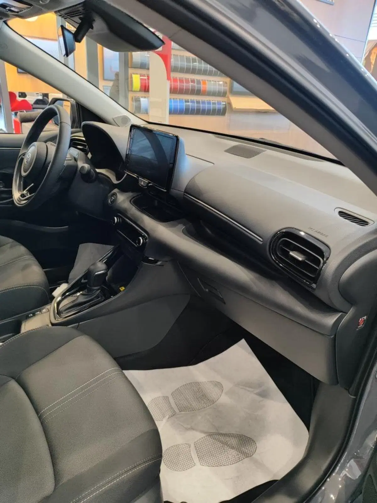 Toyota Yaris nuova a Perugia (6)