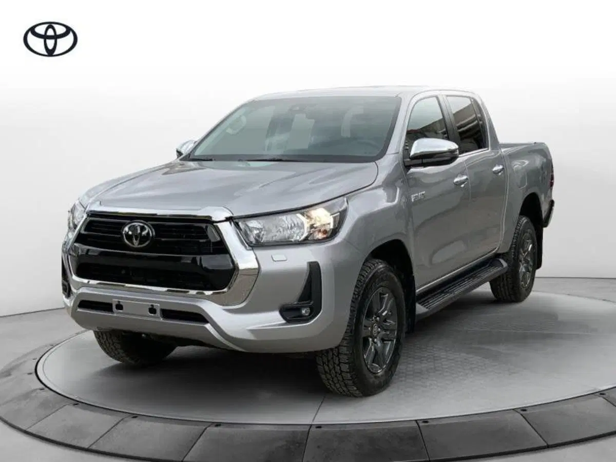 Toyota Hilux nuova a Perugia