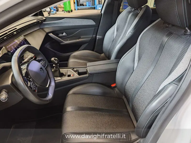 Peugeot 308 usata a Parma (9)
